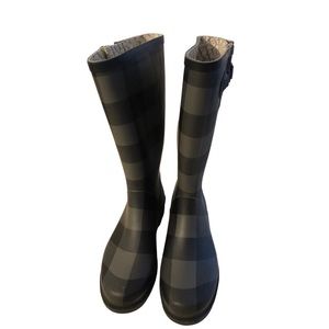 Chooka Women's Rainboot Buffalo Plaid Black/Grey Size 8